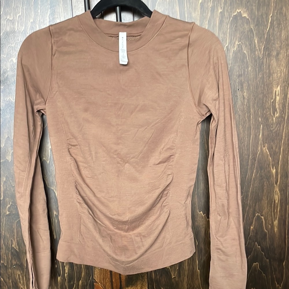 New Athleta Ascent Long Sleeve Top